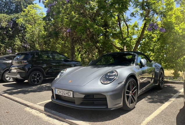 Porsche 992 Carrera 4S Cabriolet MkII