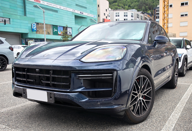 Porsche 9YA Cayenne Turbo E-Hybrid
