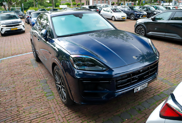 Porsche 9YA Cayenne Turbo E-Hybrid