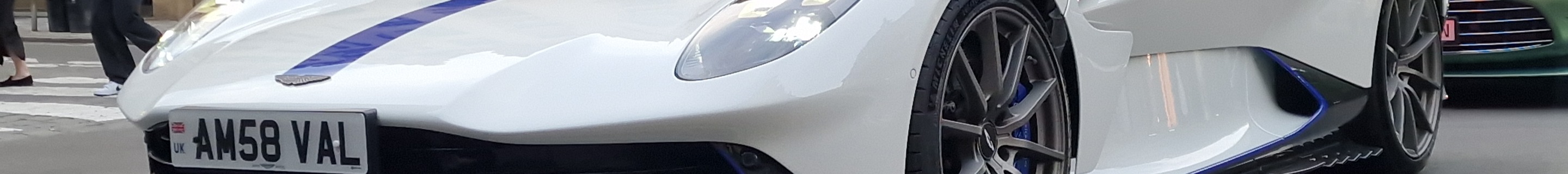 Aston Martin Valhalla