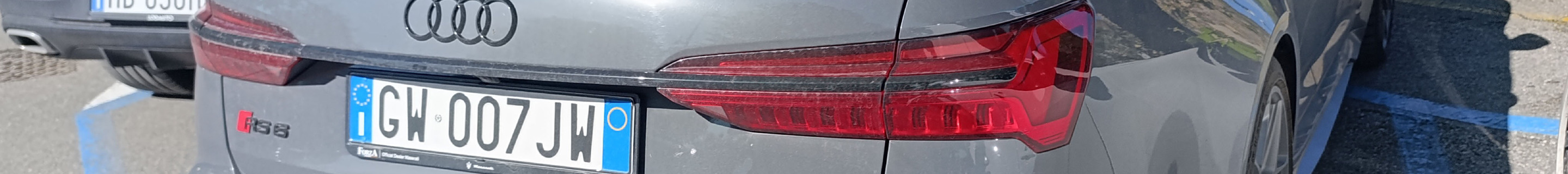 Audi RS6 Avant C8