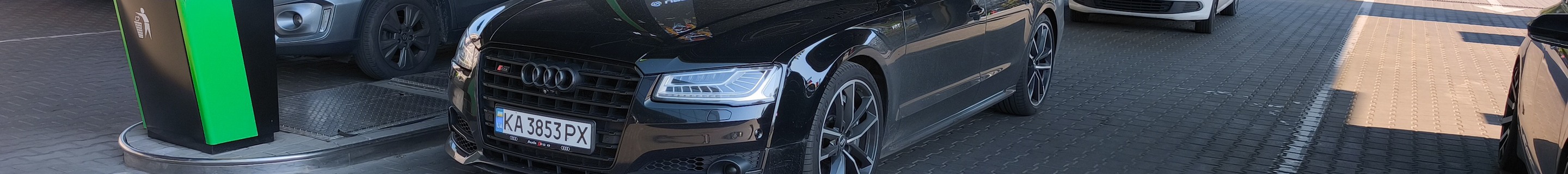 Audi S8 D4 Plus
