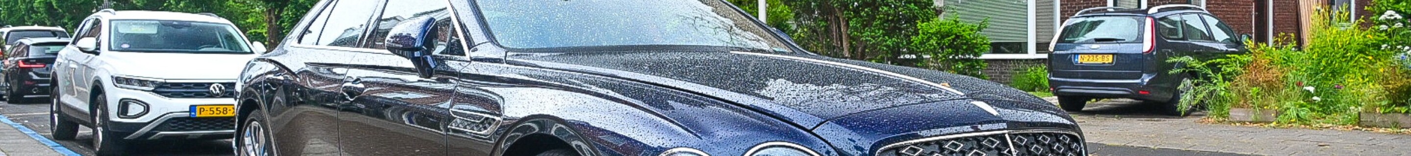 Bentley Flying Spur Mulliner 2025