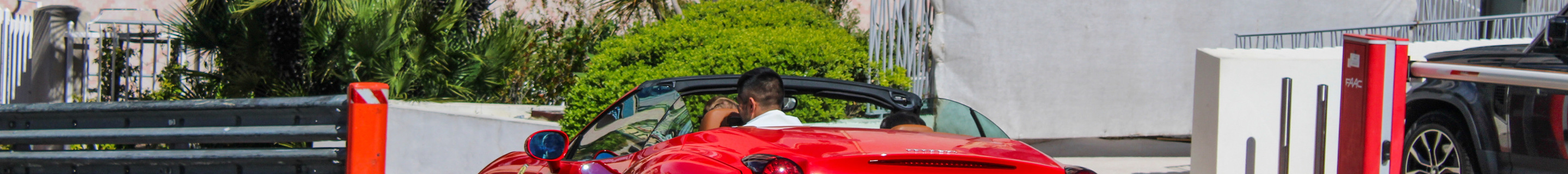 Ferrari California