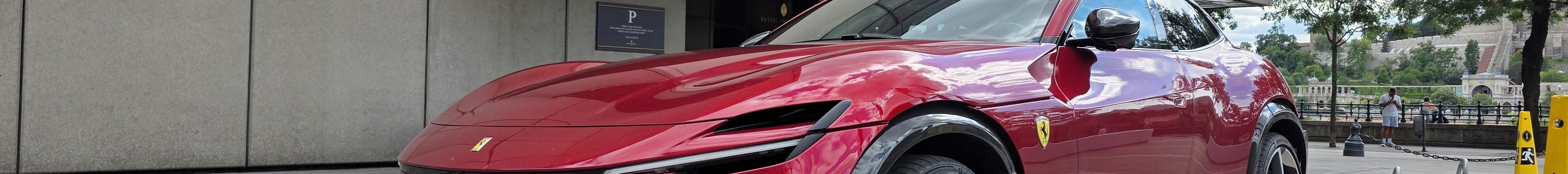 Ferrari Purosangue