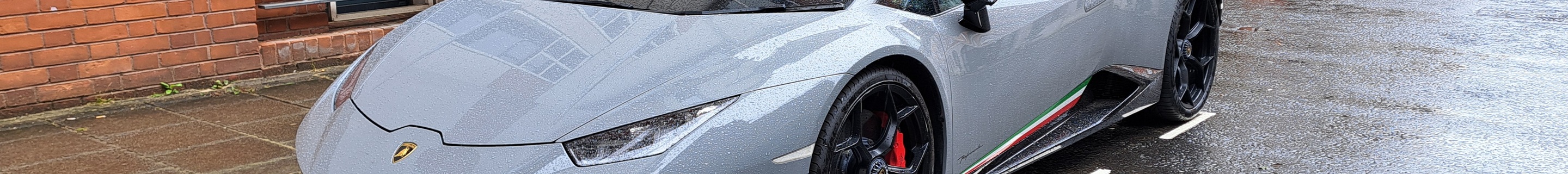 Lamborghini Huracán LP640-4 Performante