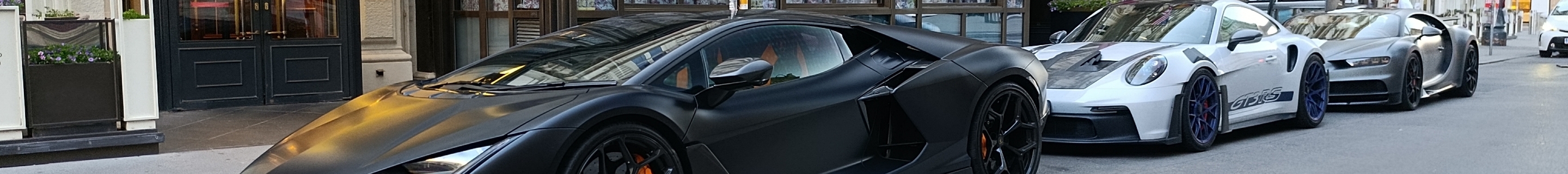Lamborghini Revuelto