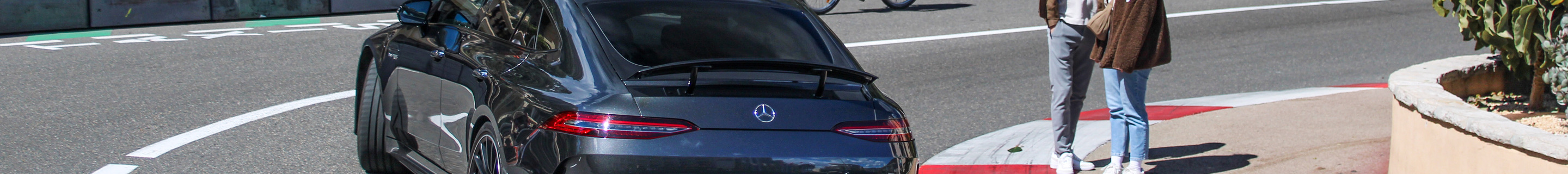 Mercedes-AMG GT 63 X290