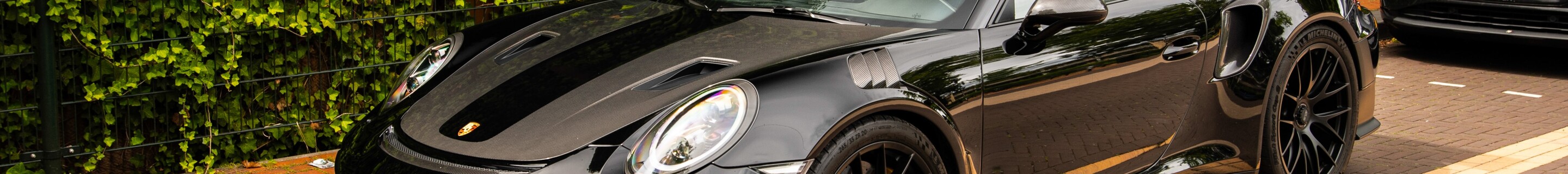 Porsche 991 GT2 RS Weissach Package
