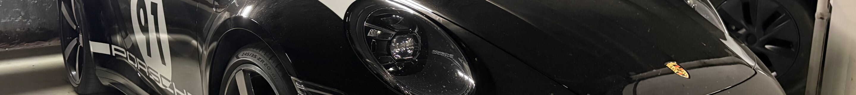 Porsche 992 Targa 4S MkI Heritage Design Edition