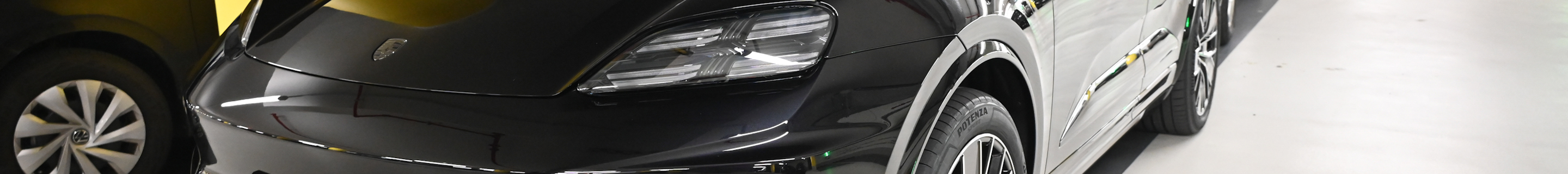 Porsche Macan EV Turbo