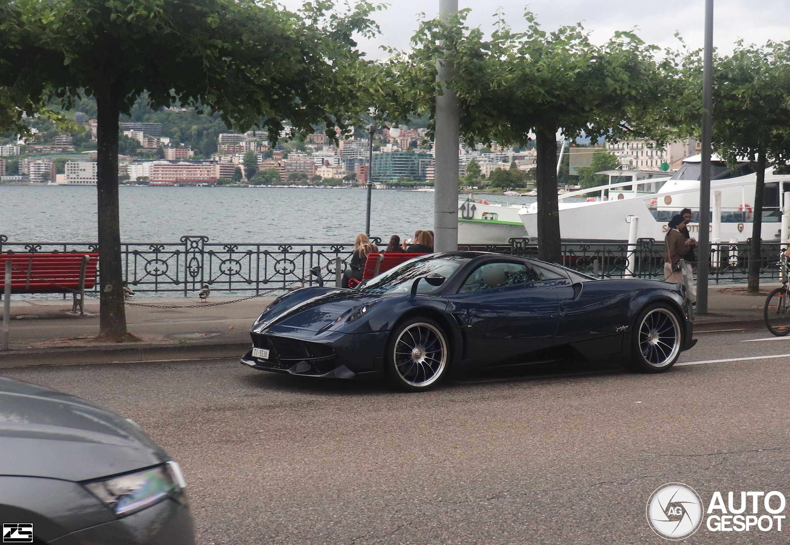 Pagani Huayra Futura
