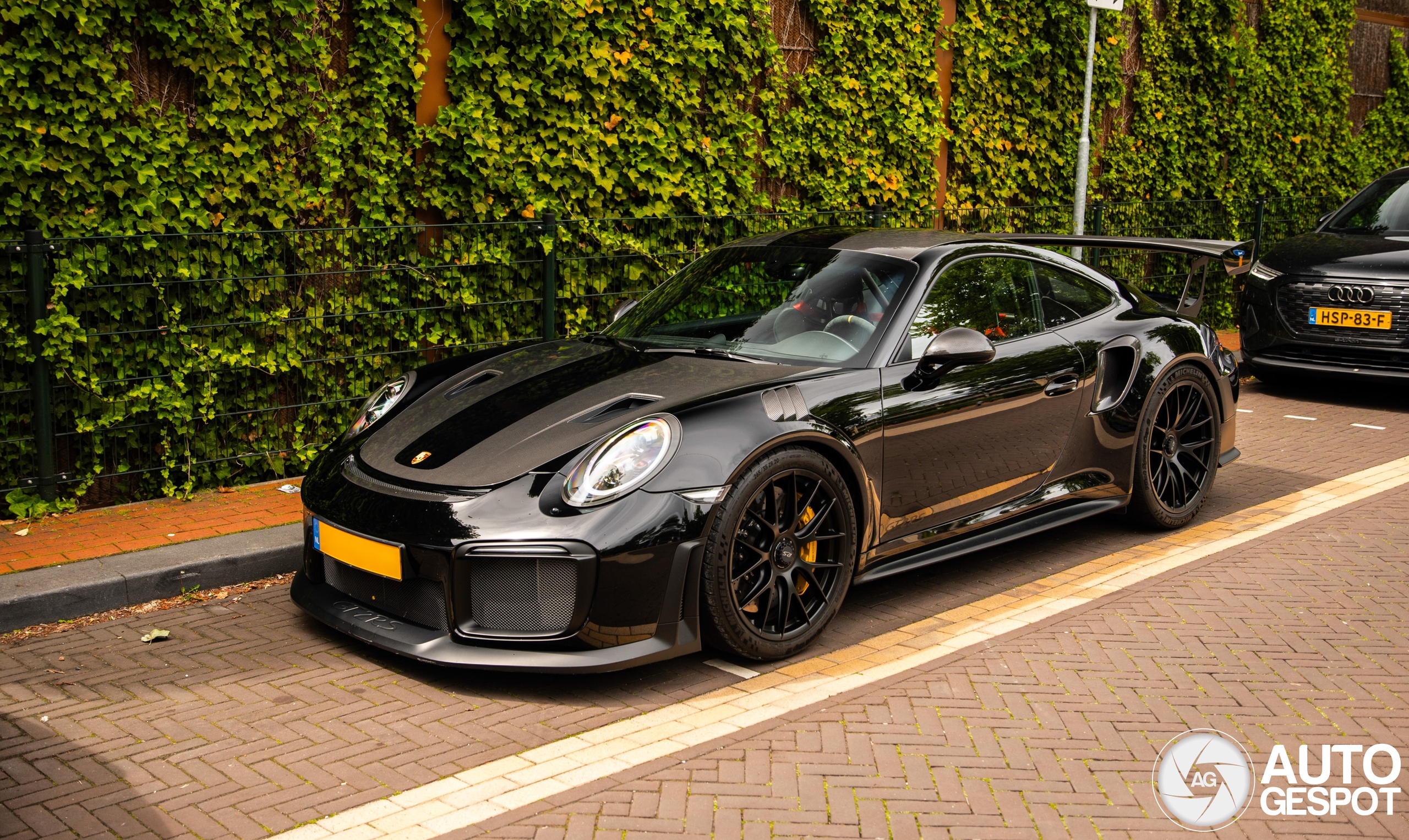 Porsche 991 GT2 RS Weissach Package