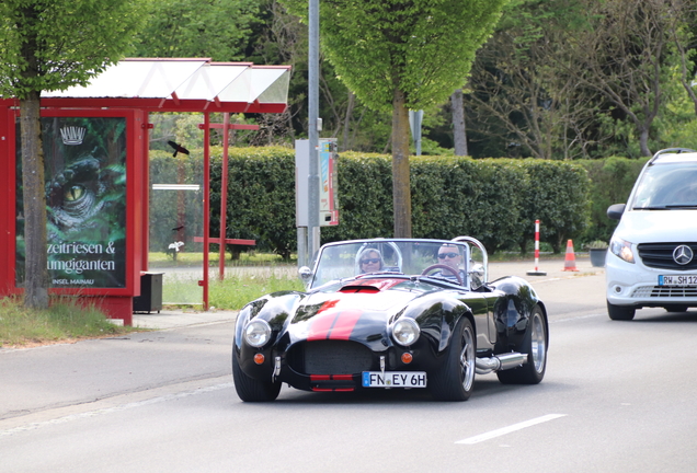 AC Cobra 427