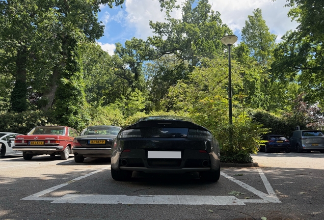 Aston Martin V12 Vantage S