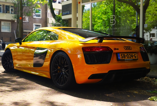 Audi R8 V10 Plus 2015