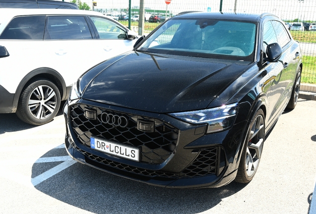 Audi RS Q8 2024