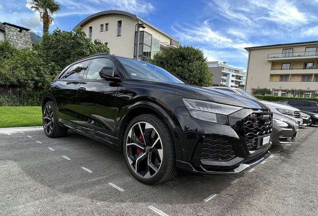 Audi RS Q8 2024