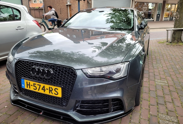 Audi RS5 B8 2012