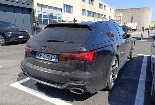 Audi RS6 Avant C8
