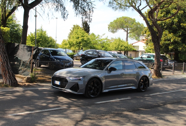 Audi RS6 Avant C8