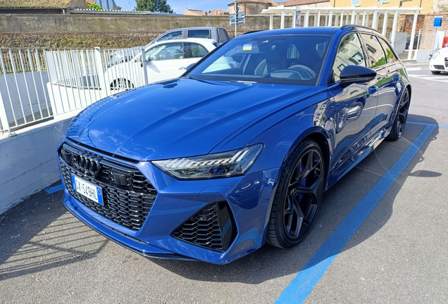 Audi RS6 Avant C8
