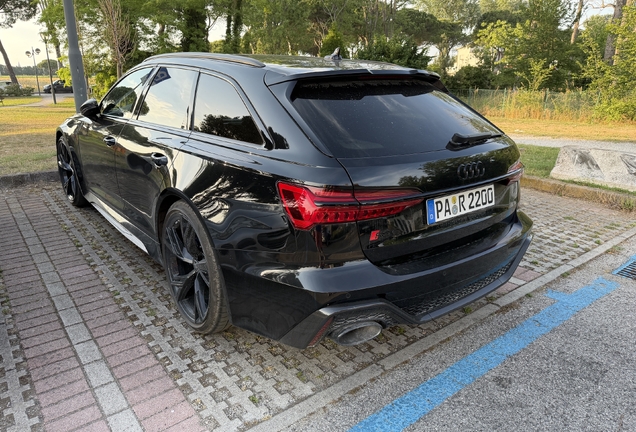 Audi RS6 Avant C8