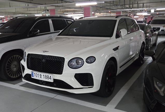 Bentley Bentayga V8 2024