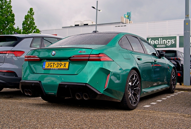 BMW M5 G90