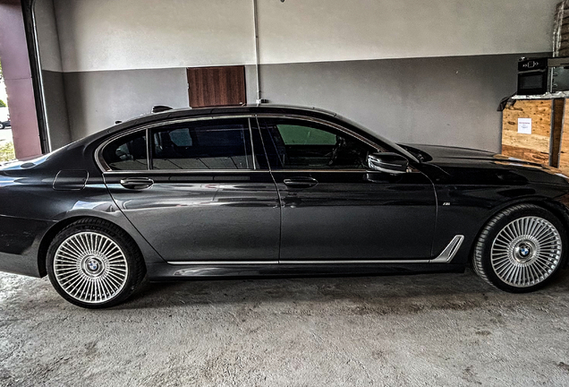BMW M760Li xDrive