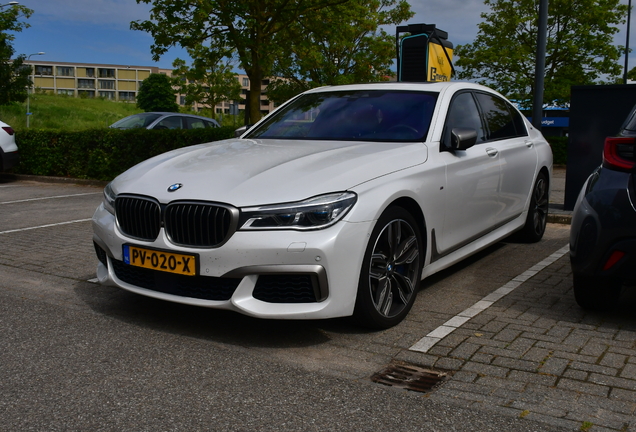 BMW M760Li xDrive