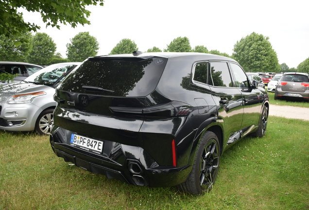 BMW XM G09