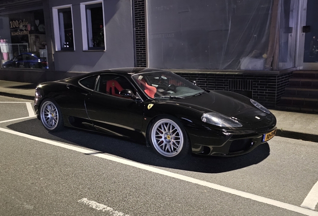 Ferrari 360 Modena