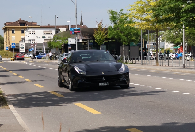 Ferrari FF