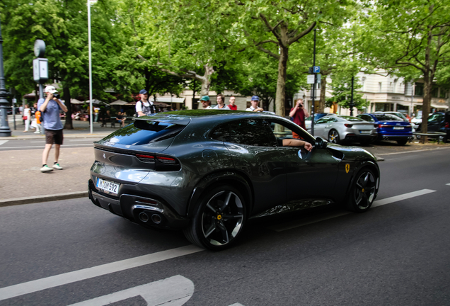 Ferrari Purosangue