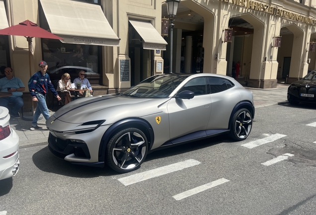 Ferrari Purosangue
