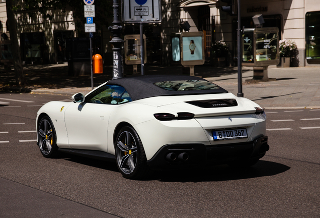 Ferrari Roma Spider