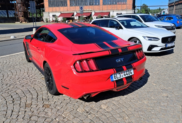 Ford Mustang GT 2015