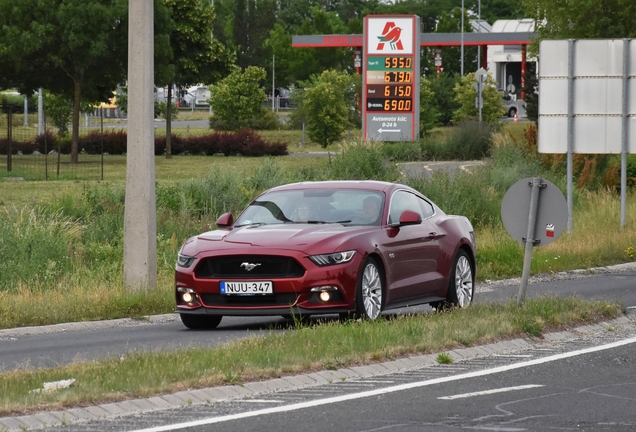 Ford Mustang GT 2015