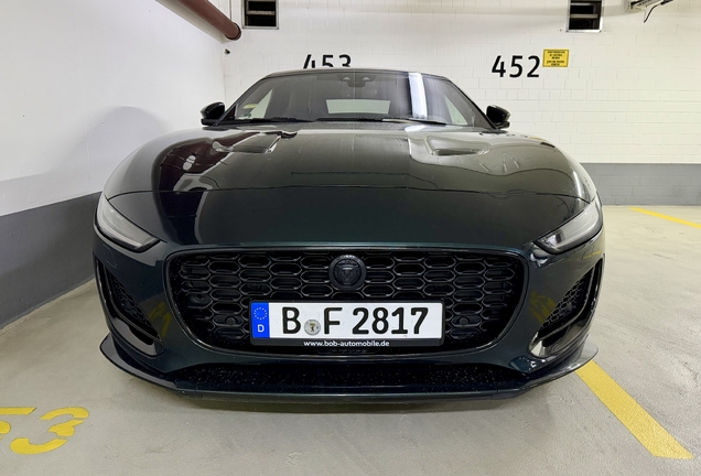 Jaguar F-TYPE P450 75 Convertible