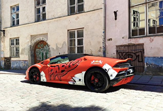 Lamborghini Huracán LP640-4 EVO Spyder