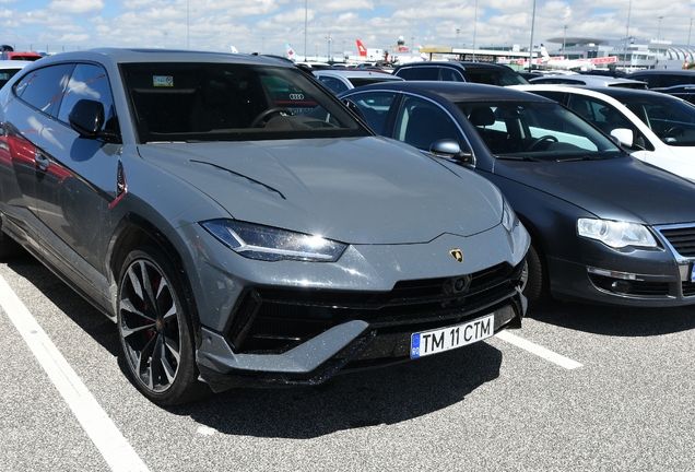 Lamborghini Urus S