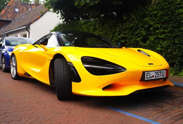 McLaren 750S Spider