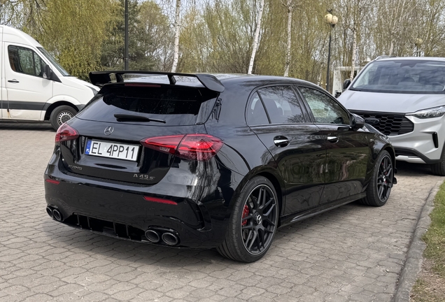Mercedes-AMG A 45 S W177 2023