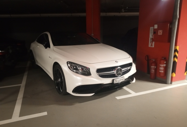 Mercedes-AMG S 63 Coupé C217