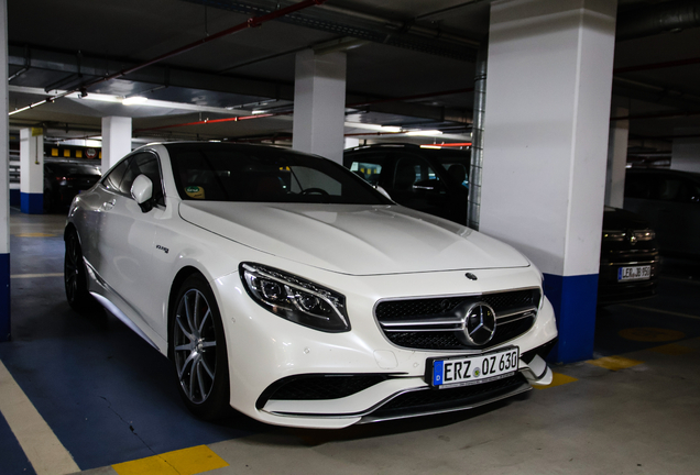 Mercedes-Benz S 63 AMG Coupé C217