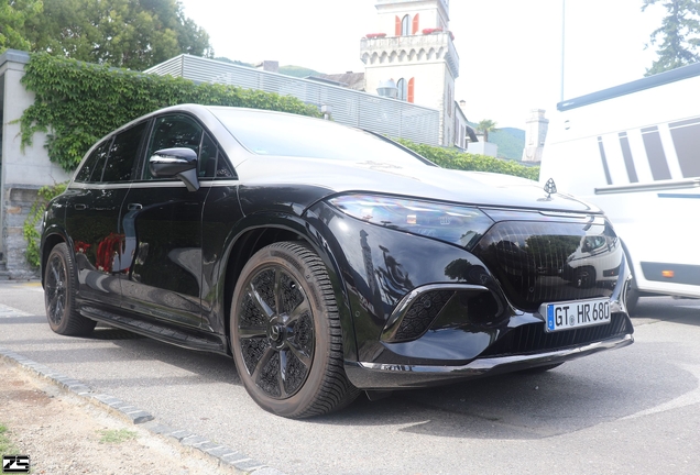 Mercedes-Maybach EQS 680 SUV Night Series