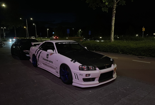 Nissan Skyline R34
