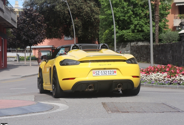 Porsche 718 Spyder RS Weissach Package