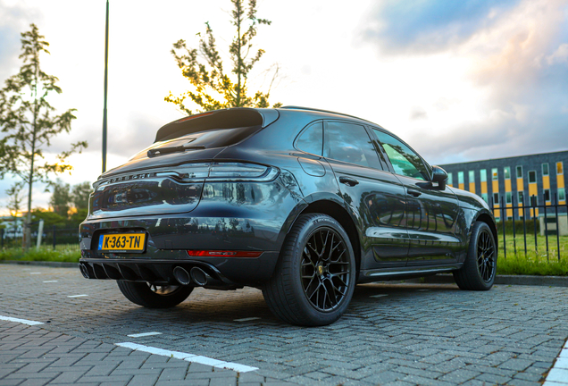 Porsche 95B Macan GTS MkII